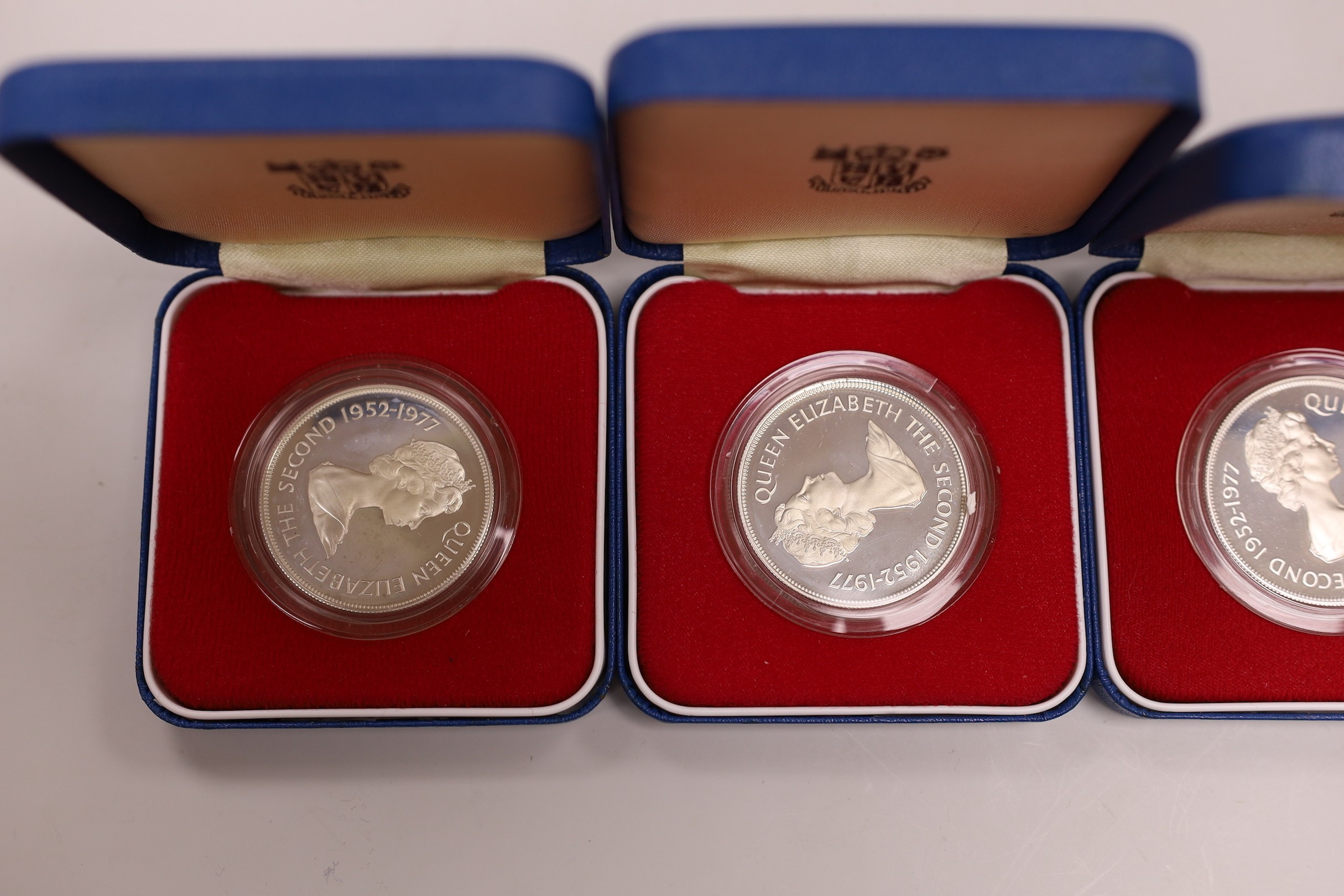 Eight Royal Mint QEII Commonwealth proof silver commemorative coins